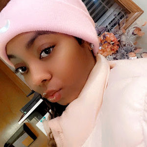 Meet your Posher, Lashonta